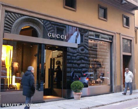 gucci store in florence italy|gucci outlet store in italy.